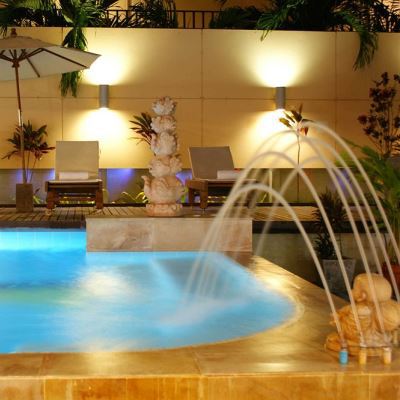Bella Villa Metro Паттая Екстер'єр фото